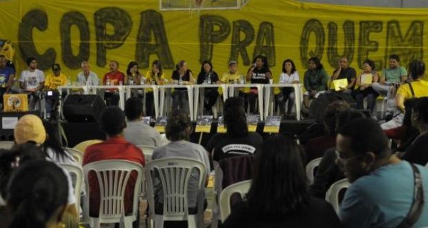 Movimentos populares preparam manifestações conjuntas contra gastos na Copa do Mundo