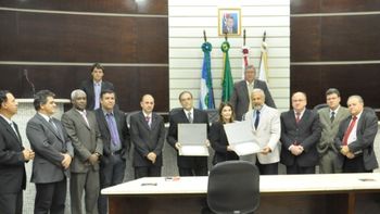 Justiça Eleitoral recebe homenagem da Câmara e conclama sociedade a manter conquistas