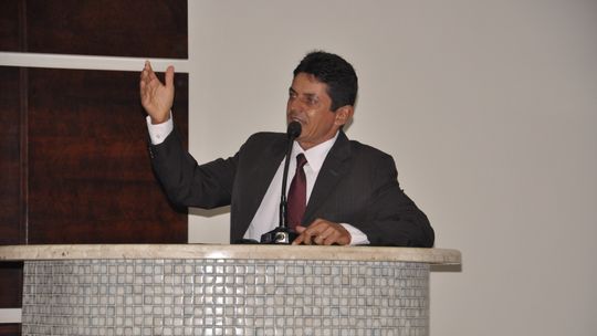 Mazett volta à Câmara e diz que pretende lutar por unidade de saúde no prédio da antiga Fusmat 