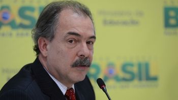Governo desiste de Constituinte exclusiva, mas pretende realizar plebiscito sobre Reforma Política