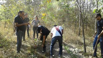 Polícia encontra ossada de mãe e filho desaparecidos 