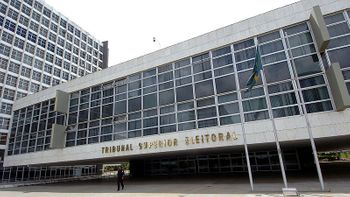 Eleitor não pode ser preso a partir desta terça, informa TSE