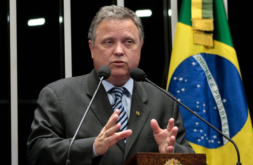 Saída de Maggi pode complicar futuro do PR em Mato Grosso