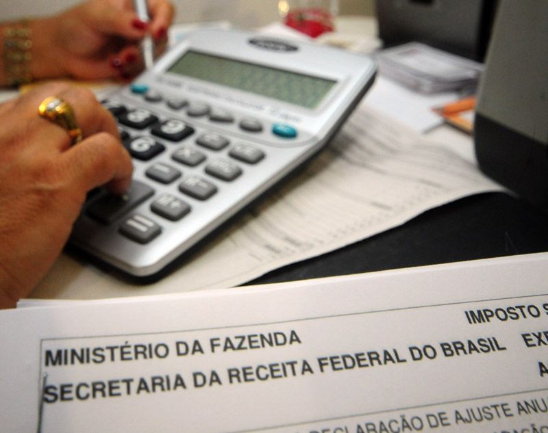 Comissão do Senado vota relatório da MP que altera tabela do Imposto de Renda