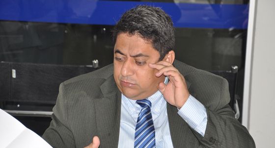Sobe: Ananias demonstra firmeza e causa boa impressão
