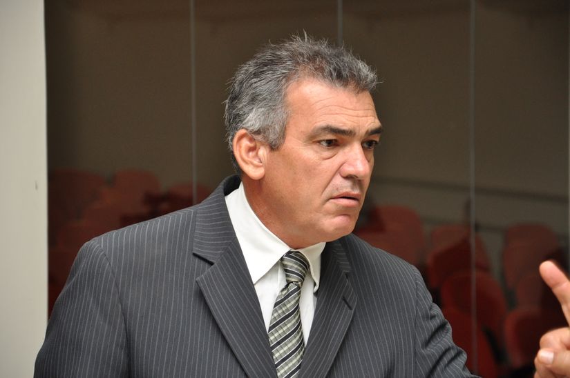 Miltão entrega liderança na Câmara e Pátio pode ficar sem representante
