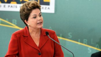 Eleições: pesquisa vê queda de Dilma e 1º turno indefinido