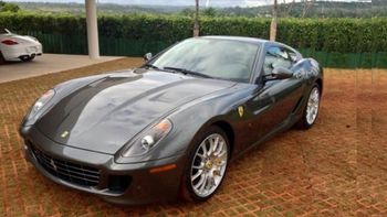 De quem é a Ferrari?
