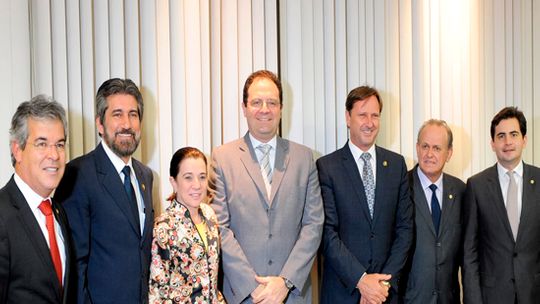 Ferrovia Bioceânica deverá ser licitada no segundo semestre de 2016