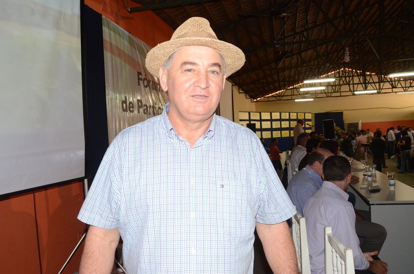 Nininho trabalha pela recuperação de ruas centrais de Rondonópolis 