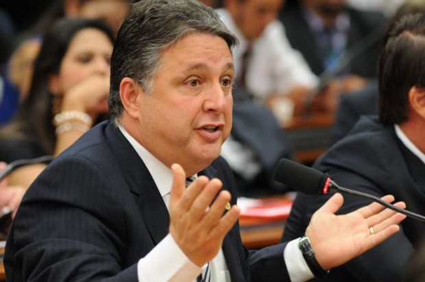 STF aceita denúncia contra Garotinho por difamação e calúnia