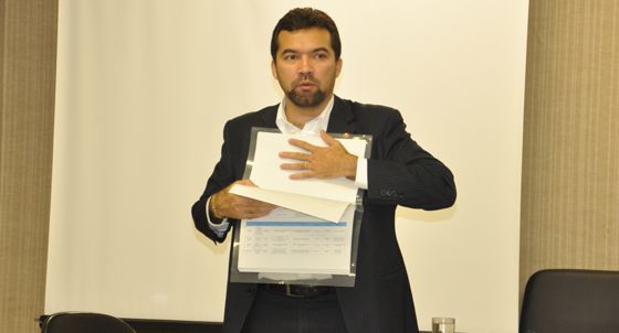 Novo projeto eleitoral faz vereadores pensarem