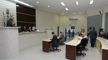 Vereadors 'amolecem' e mistério sobre a obra da travessia urbana permanece
