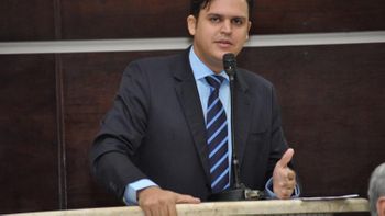 Thiago Silva reivindica construção de novas escolas para região do Mathias Neves 