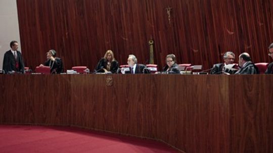 Candidatos nas eleições 2012 devem estar com contas de campanha aprovadas