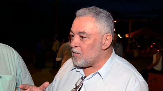 Percival volta a discutir asfalto comunitário