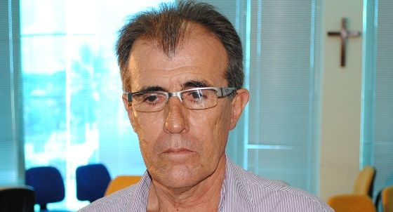 Secretário de Saúde diz que foi exonerado por questões políticas; Mariuza Valentim vai substituí-lo