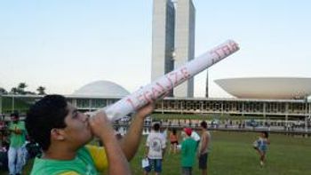 Senado começa a debater proposta para regulamentar uso da maconha no Brasil