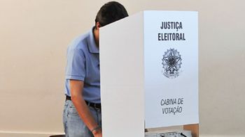 Projeto do Senado propõe uso de fone de ouvido por deficientes visuais para terem sigilo no voto