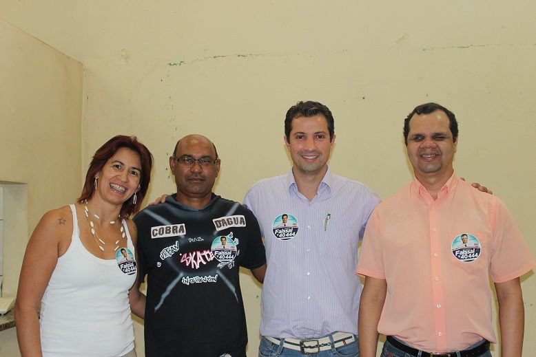 Faissal recebe apoio de associação, e se compromete a criar leis que beneficiam deficientes visuais
