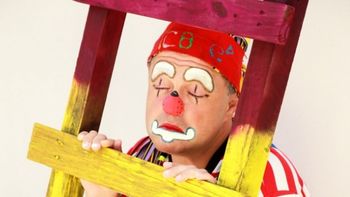 Picadeiro: Dono de circo tenta forçar a barra e se dá mal
