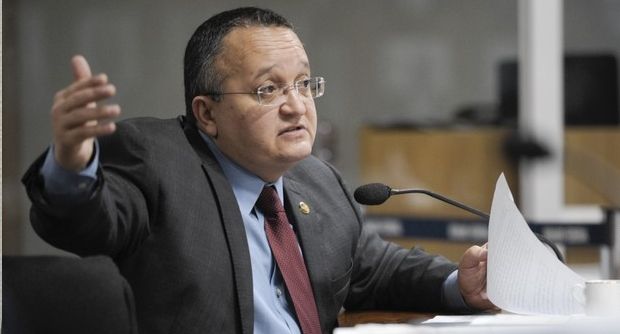 Escolha de vice pode inaugurar primeira grande crise na candidatura de Pedro Taques (PDT)
