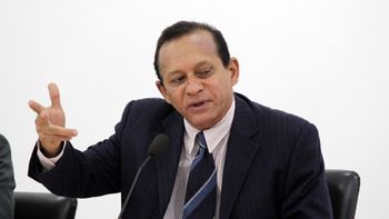 Assembleia quer esclarecimentos sobre remédios vencidos