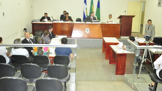 Pedra Preta: Vereador acusado de furtar energia escapou antes de investigação na Câmara