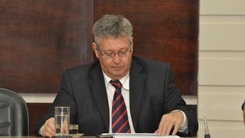 Presidente da Câmara esclarece Lei Municipal sobre verba indenizatória aprovada por vereadores