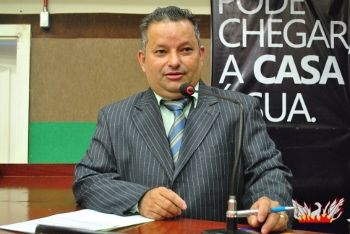 Vereador irá realizar audiência pública para debater a situação da transferência da Feira do Verdão