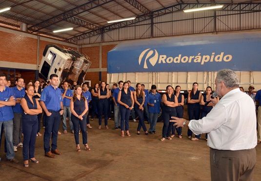 Percival anuncia parceria para pavimentar Distrito Industrial e recebe apoios