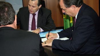 Em reunião com o MEC, Silval afirma a criação do curso de medicina em três pólos do Estado