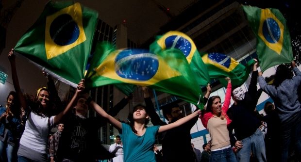Movimentos sociais duvidam que reforma política saia do papel