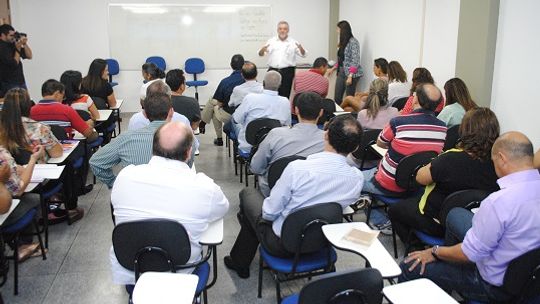 Prefeito participa de aula inaugural do curso de Gestão Pública com ênfase em Projetos da Unic