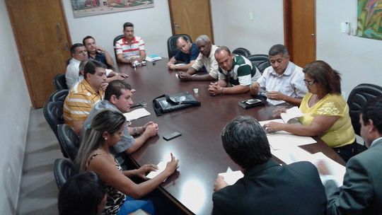 Prefeitura, Câmara e sindicato formam comissão para discutir situação dos ACS e ACE