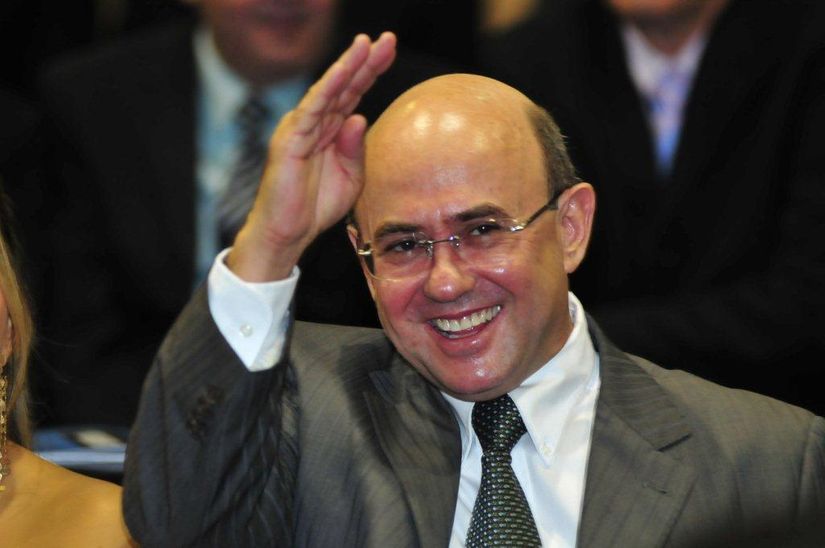 Juiz determina à Riva a devolução de recursos e o torna inelegível 