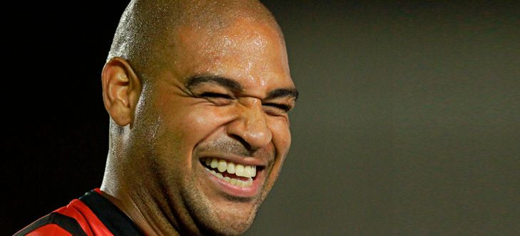 Com folha de pagamento modesta, União sonha com contratação de Adriano Imperador