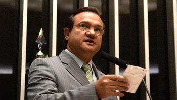 Wellington Fagundes aproveita decisão da Câmara dos Deputados e decide assinar requerimento da CPMI
