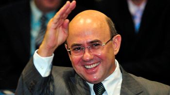 Preso e com pensão de R$ 25,3 mil