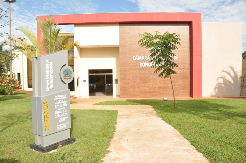 Atuação de secretários e Mesa Diretora devem dominar reunião entre Muniz e vereadores