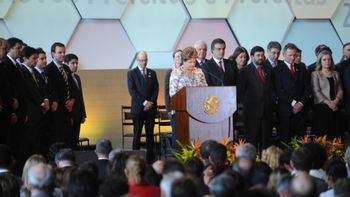 Dilma propõe Constituinte exclusiva para reforma política