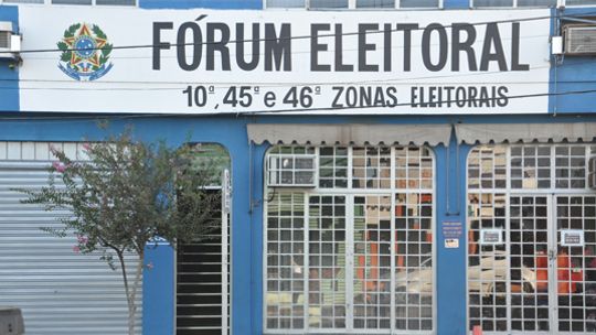 Revisão biométrica atinge 82,2% do eleitorado; mais de 24 mil têm títulos de eleitor cancelados