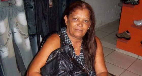 Hilda Furacão diz que foi vítima de pressão eleitoral; Secretário afirma que demissão foi legal 