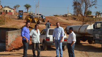 Vereadores visitam obras do prolongamento da avenida Rio Branco