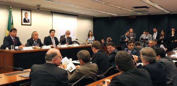 Não houve intenção de enganar Dilma, diz Cerveró sobre compra de refinaria