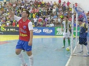 Lenísio brilha e Jaciara conquista a Copa Centro América de Futsal