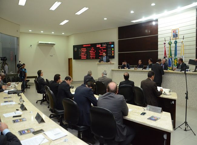 Emendas passam por votação na Câmara
