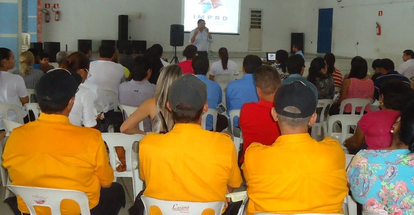 Josemar nega riscos para aposentados e afirma que investimentos deram lucro ao Impro