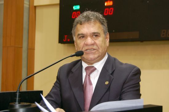 Jota Barreto se licencia para articular sucessão na Prefeitura de Rondonópolis
