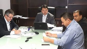 A CPI Consulta sobre dilação do prazo e aprova quatro convidados para depor